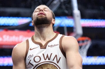 世界杯高清直播-再打1场！皮尔斯用19年书写的得分纪录，就要被库里超越了